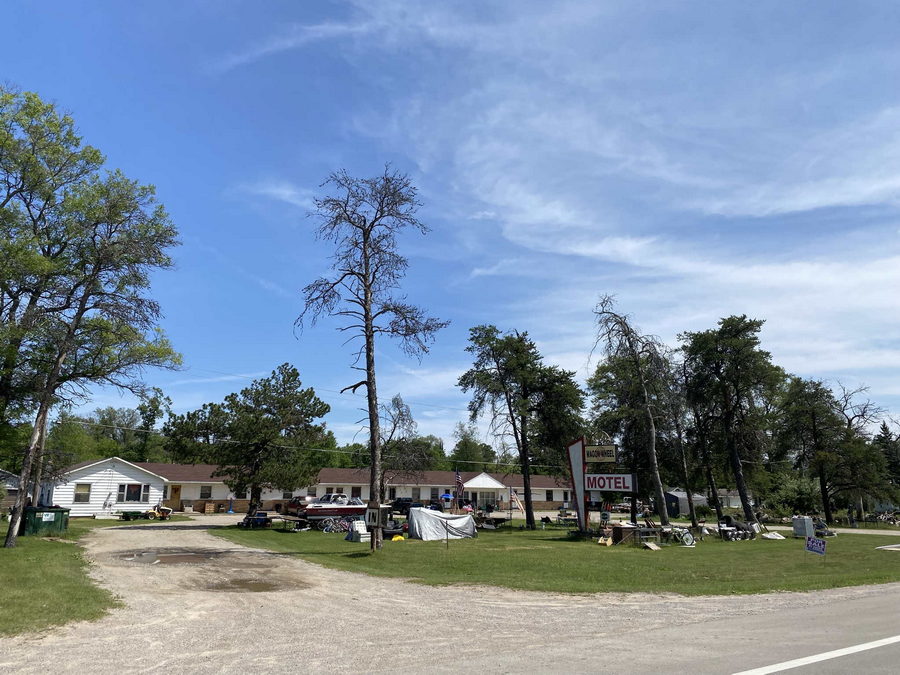 Wagon Wheel Motel (Ulch's Motel)